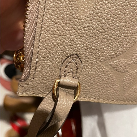 SOLD neverfull wristlet empreinte turtledove - Picture 8 of 11